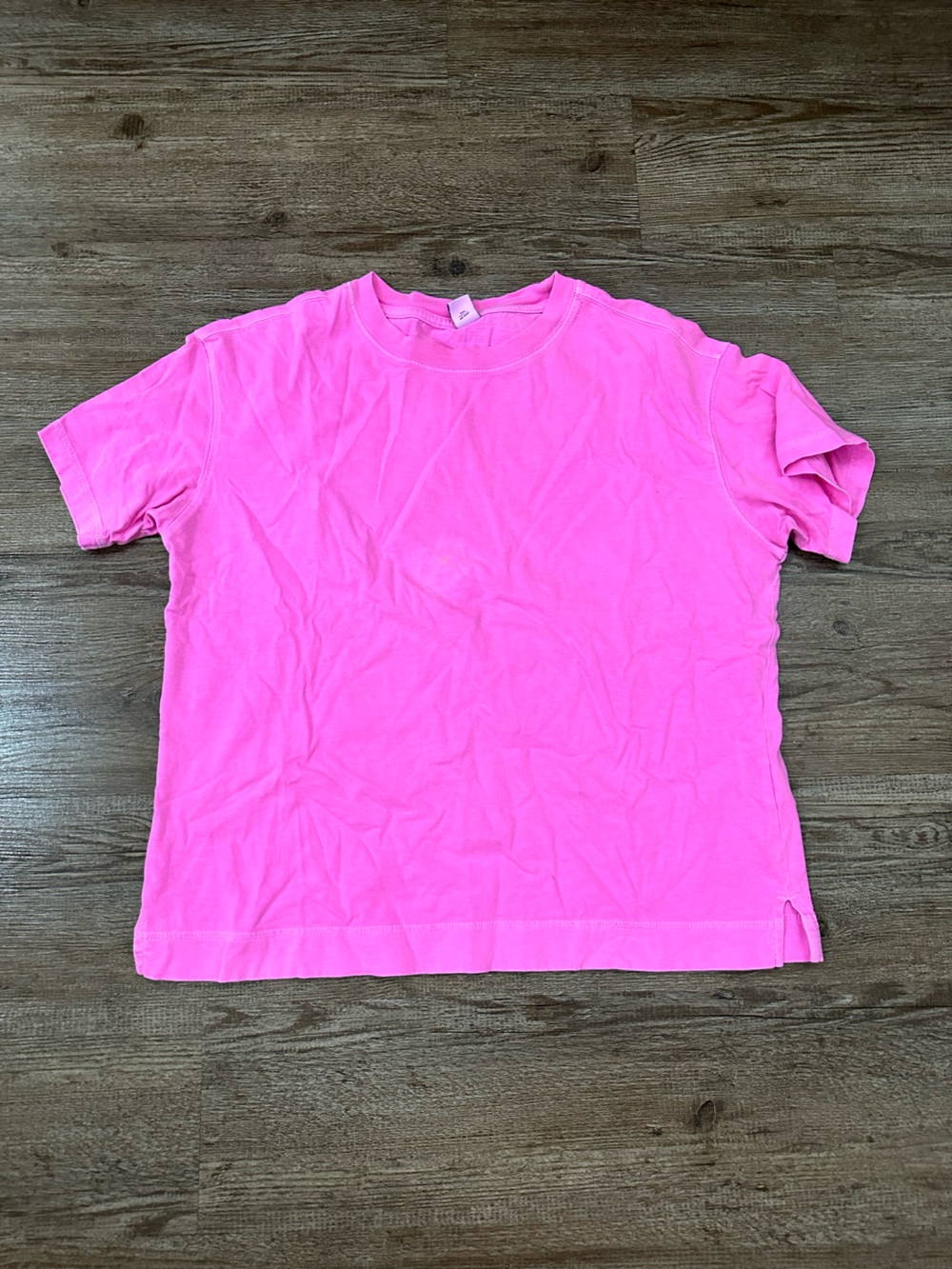 Basic Tee Bundle—Bright Pink Short Sleeve Tee & Light Red Short Sleeve